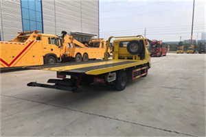 安平非事故拖车