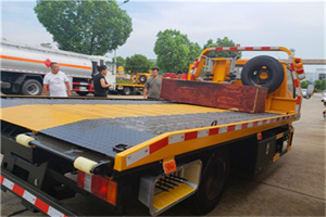 安平附近拖车电话号码服务